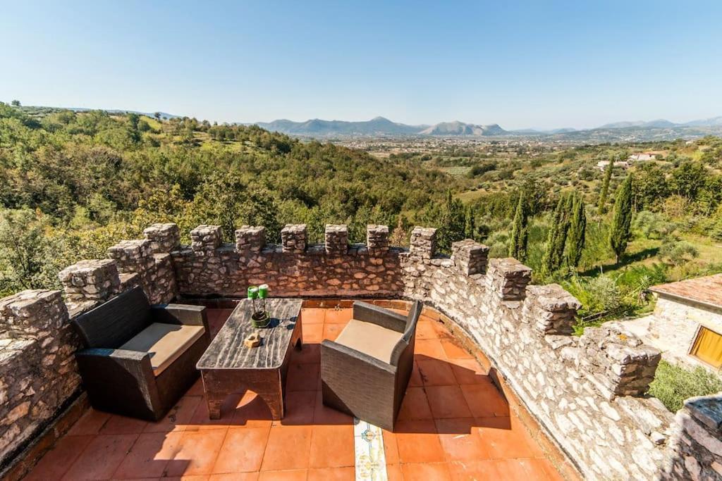 Villa De Luccheri Frasso Telesino 外观 照片